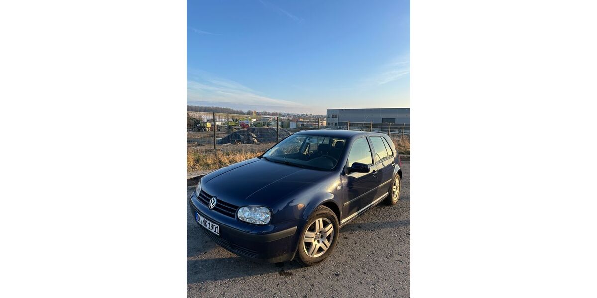 VW Golf 188.000 km 2.850 &euro; Backnang 71522