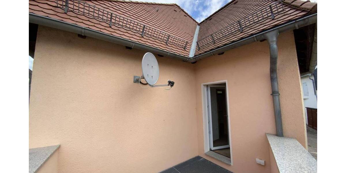 Einfamilienhaus Buttstädt - 4 Zimmer, 264 m&sup2;, 275.000&euro; | Angebot:25815816