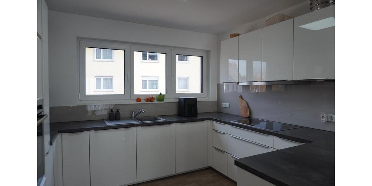 Etagenwohnung Rielasingen-Worblingen Worblingen - 3 Zimmer, 100 m&sup2;, 1.500&euro; | Angebot:26047559
