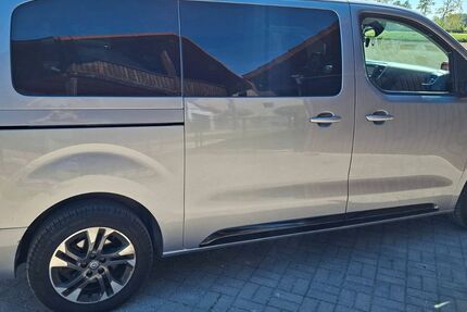 Opel Zafira Life 153.000 km 22.900 &euro; Tettenweis 94167