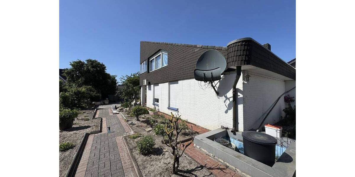 Mehrfamilienhaus, Wohnhaus Garrel - 7 Zimmer, 255 m&sup2;, 295.000&euro; | Angebot:24113670