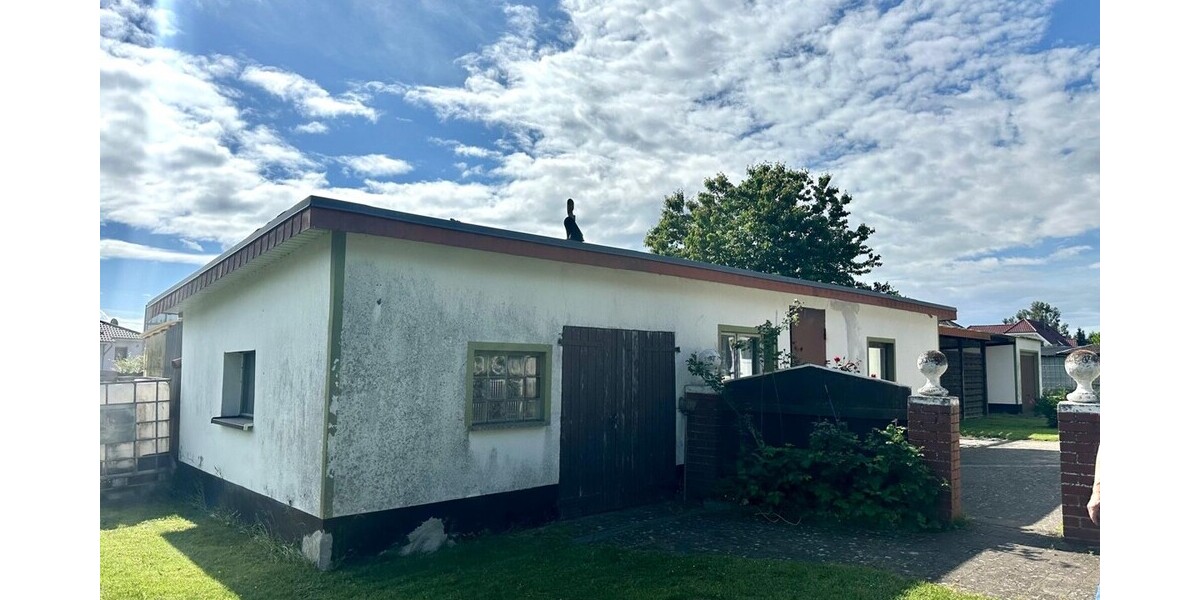 HORN IMMOBILIEN ++ großzügiges Wohnhaus mit Einliegerwohnung und Nebengelass in Ducherow - Mehrfamilienhaus, Wohnhaus Ducherow | Angebot:27248676