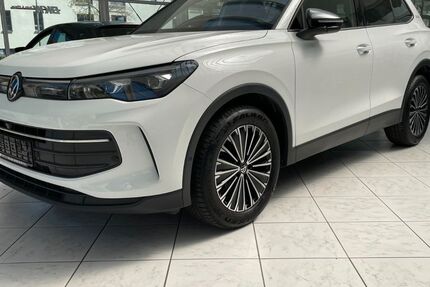 VW Tiguan 19.841 km 38.490 &euro; Neuruppin 16816