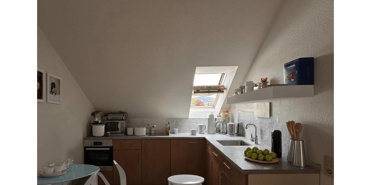 Dachgeschoßwohnung Meschede - 2 Zimmer, 45 m&sup2;, 420&euro; | Angebot:26041645