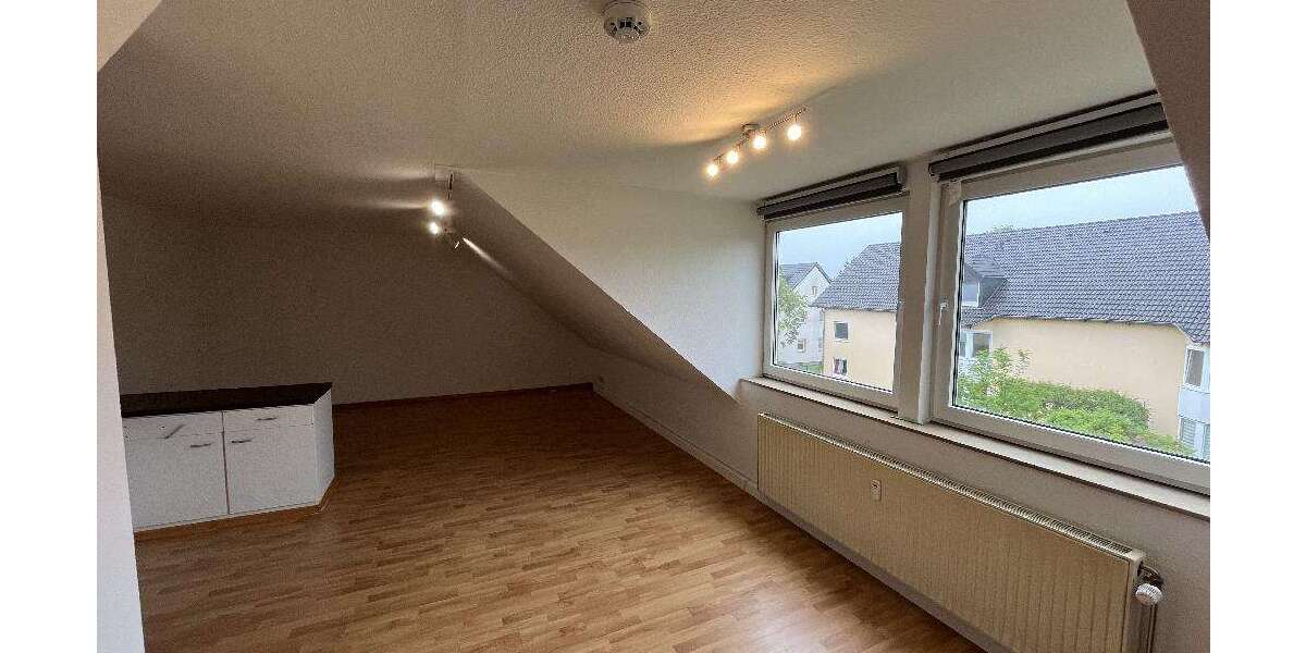 Etagenwohnung Bonn Gielgen - 1 Zimmer, 38 m&sup2;, 410&euro; | Angebot:26446212