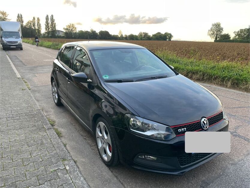 VW Polo 198.639 km 6.900 € Wiesbaden 65305