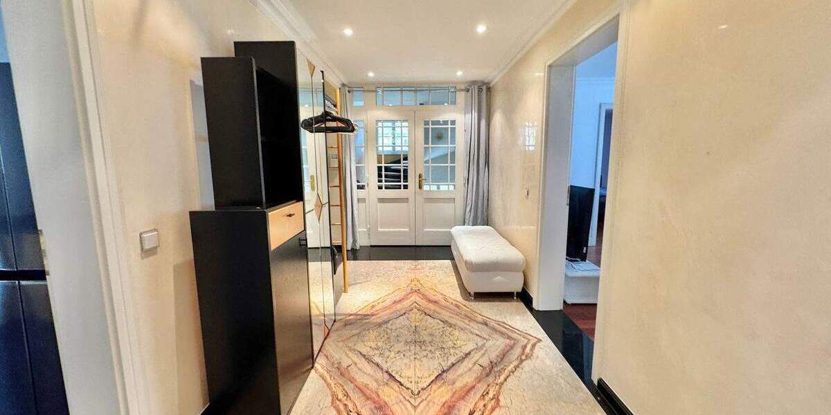 Schöne Altbauwohnung in Citylage 5 zimmer