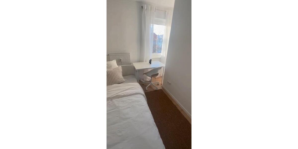 Etagenwohnung Ludwigshafen am Rhein Parkinsel - 1 Zimmer, 50 m&sup2;, 420&euro; | Angebot:26033600