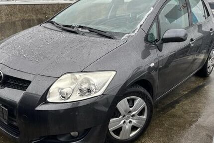 Toyota Auris 149.890 km 4.990 &euro; Königswinter 53639