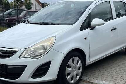 Opel Corsa 124.351 km 3.800 &euro; Berlin 12353