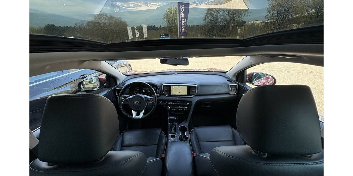 Kia Sportage Platinum Edition 4WD 360°/JBL/ACC/NAVI 77.030 km 21.800 &euro; Villingen-Schwenningen 78054