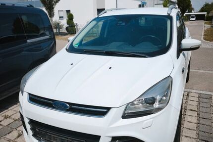 Ford Kuga 126.500 km 9.900 &euro; Mindelheim, Deutschland 87719