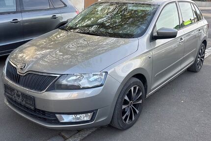 Skoda Rapid 99.000 km 7.000 &euro; Marktredwitz 95615