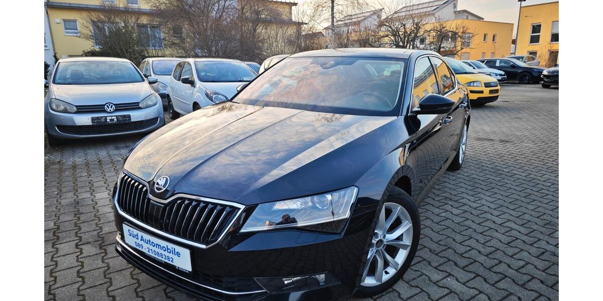 Skoda Superb 118.100 km 19.990 &euro; Markt Schwaben bei München 85570