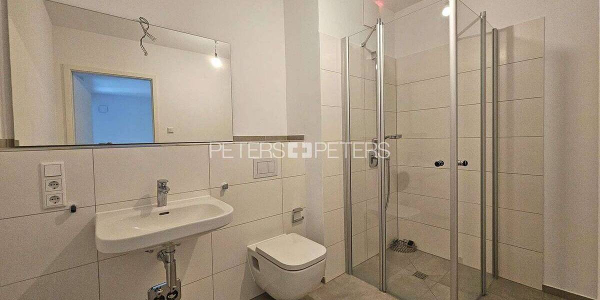 Etagenwohnung Bremen Handelshäfen - 2 Zimmer, 62 m&sup2;, 899&euro; | Angebot:25916269