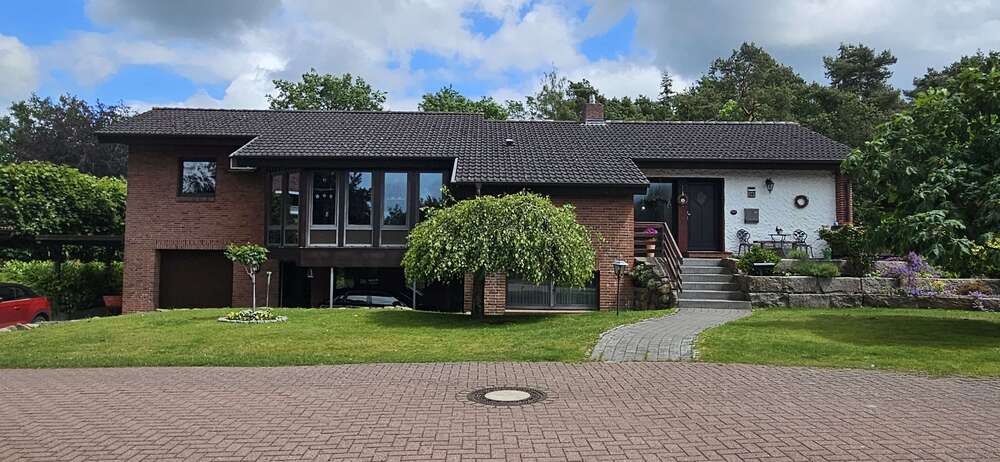 Einfamilienhaus Wingst - 7 Zimmer, 191 m&sup2;, 429.000&euro; | Angebot:26913468