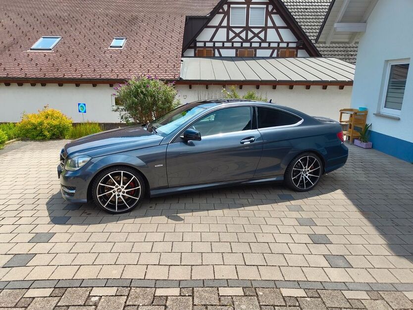 Mercedes-Benz C 250 253.000 km 10.800 € Achern 77855