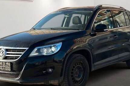 VW Tiguan 298.727 km 6.499 &euro; Berlin 12681