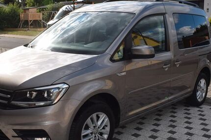 VW Caddy 97.600 km 17.400 &euro; Dingolshausen 97497