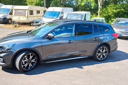 Ford Focus 29.999 km 18.999 &euro; Bopfingen 73441