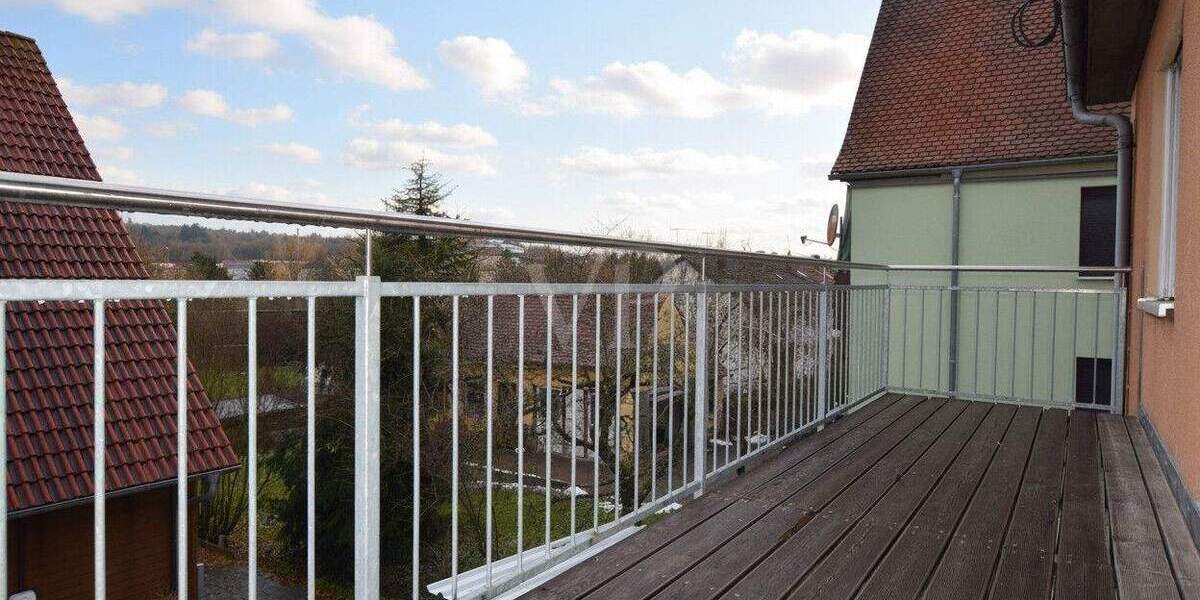 Mehrfamilienhaus, Wohnhaus Ansbach - 6 Zimmer, 130 m&sup2;, 330.000&euro; | Angebot:25733896