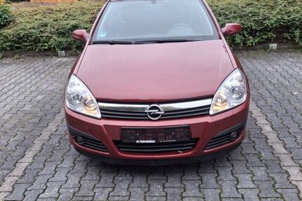 Opel Astra 218.818 km 1.749 &euro; München 81735