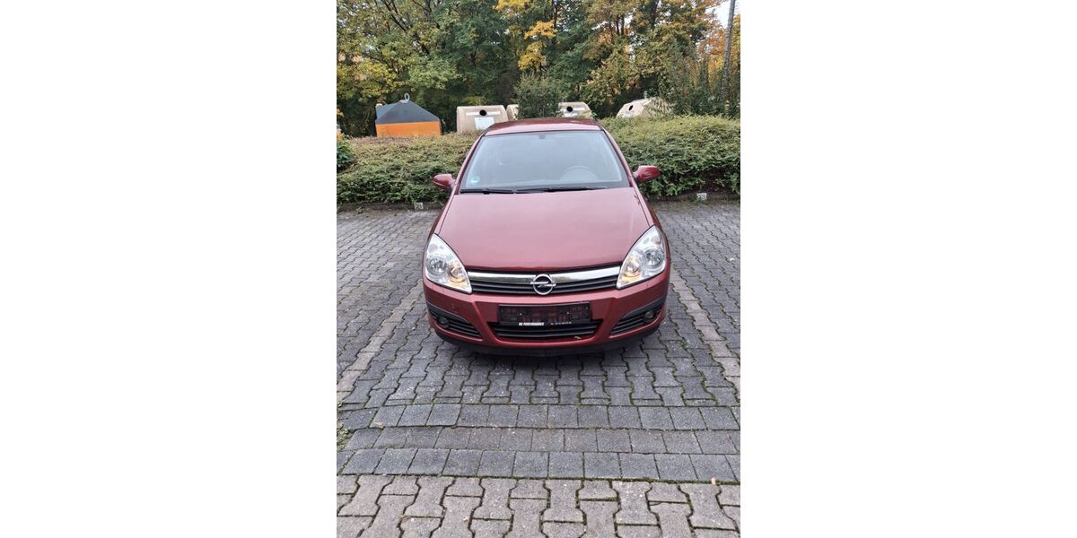 Opel Astra 218.818 km 1.749 &euro; München 81735