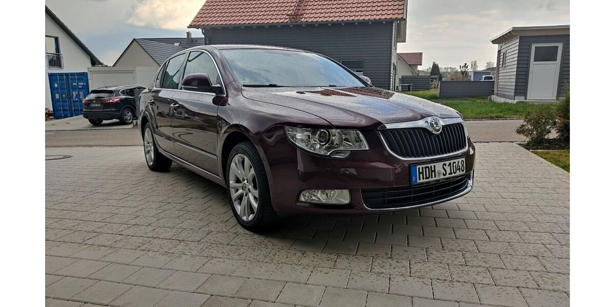 Skoda Superb 258.500 km 5.500 &euro; Eppishausen 87745
