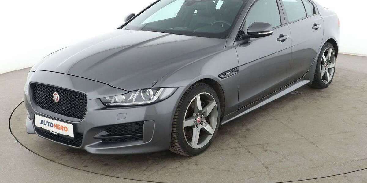 Jaguar XE 119.959 km 17.990 &euro; Stuttgart 70195
