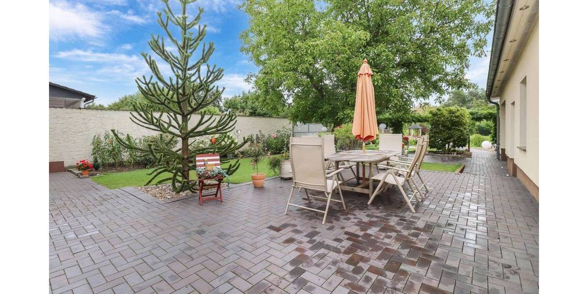 Doppelhaushälfte Salzwedel - 8 Zimmer, 215 m&sup2;, 349.000&euro; | Angebot:25743794