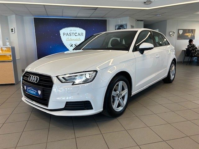 Audi A3 48.000 km 17.900 &euro; Bad Krozingen 79189