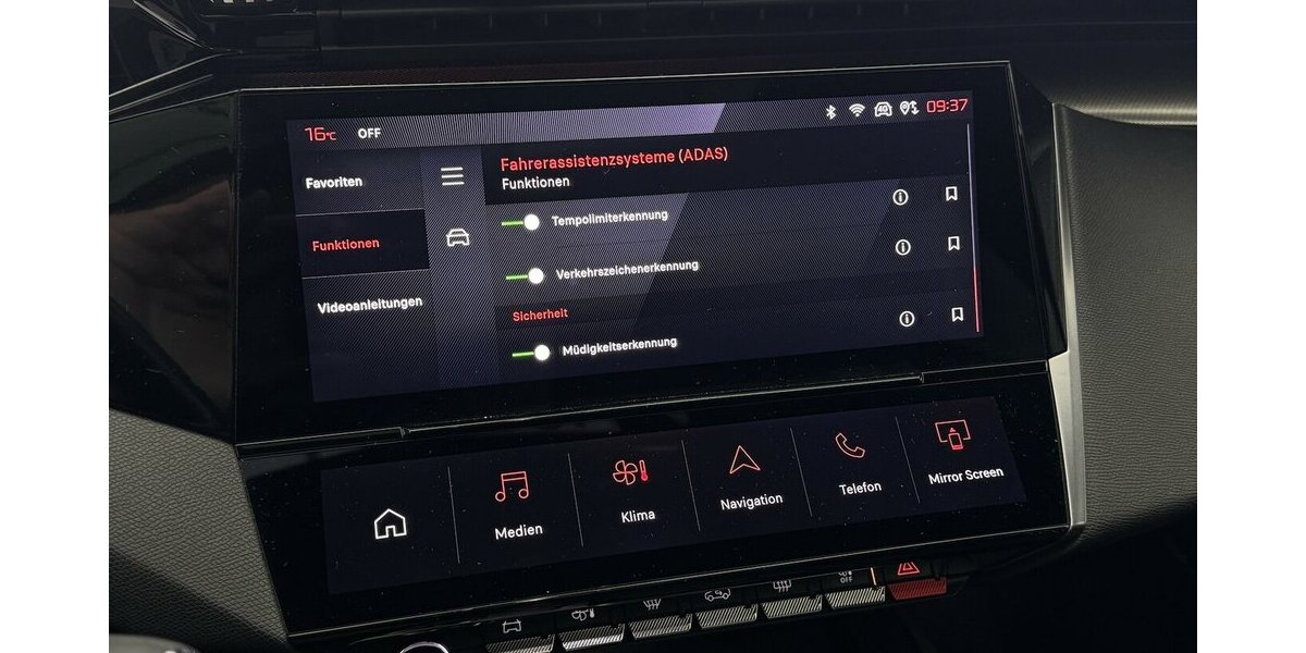 Peugeot 408 GT 130 PureTech EAT8 Focal Panodach 32.000 km 24.670 &euro; Lich 35423
