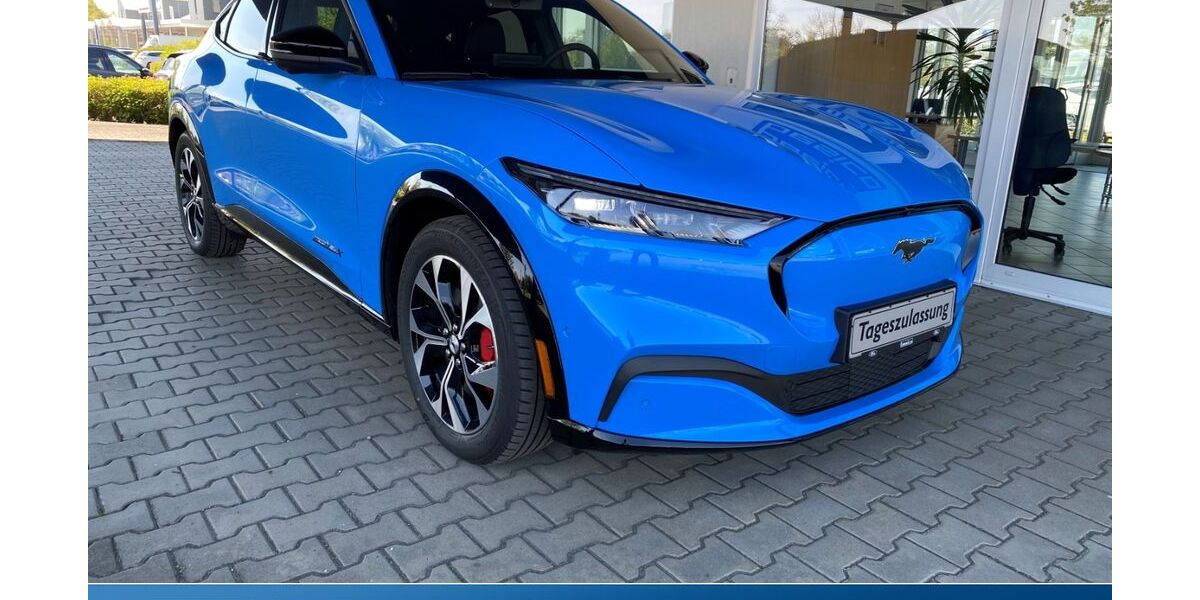 Ford Mustang Mach-E 38.000 km 39.990 € Glauchau 08371