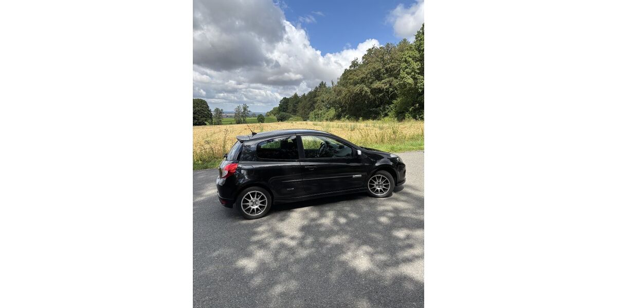 Renault Clio 110.573 km 5.800 &euro; Kneitlingen 38170