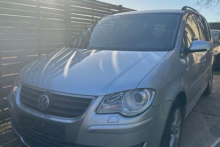 VW Touran 272.000 km 3.800 &euro; Ludwigshafen 67069