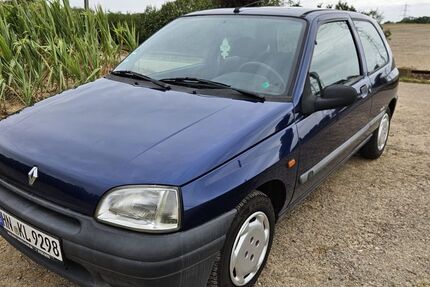 Renault Clio 137.264 km 1.800 &euro; Bad Rappenau 74906