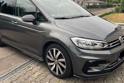 VW Touran 90.600 km 23.999 &euro; Essingen 73457
