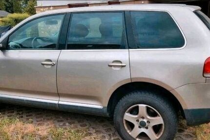 VW Touareg 230.000 km 4.000 &euro; Petersberg OT Gutenberg 06193