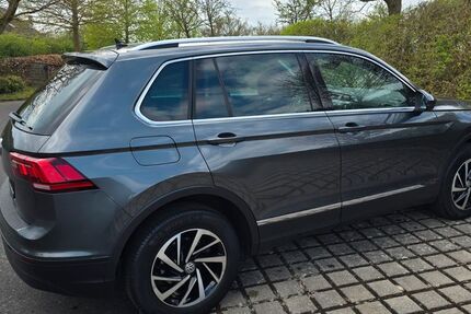 VW Tiguan 118.500 km 20.990 &euro; Edermünde 34295