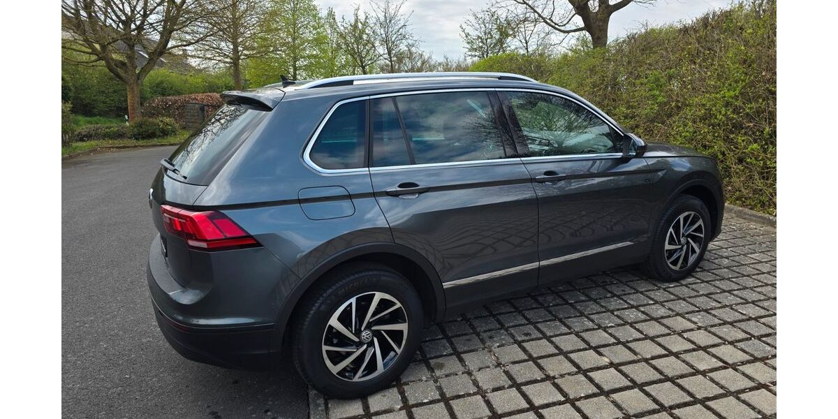 VW Tiguan 118.500 km 20.990 &euro; Edermünde 34295