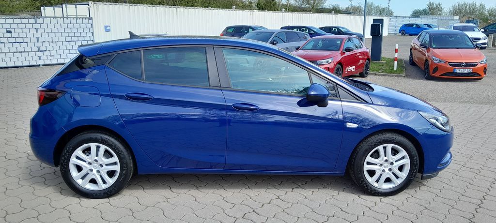 Opel Astra 165.000 km 7.900 &euro; Artern 06556