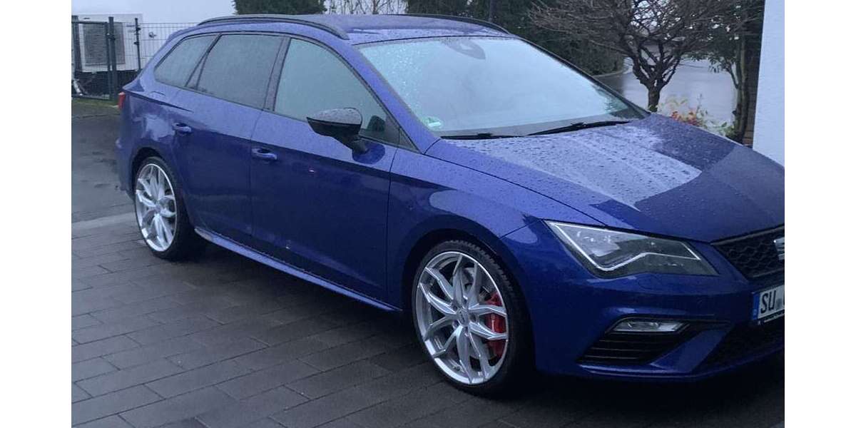 Seat Leon 131.000 km 17.229 &euro; Hennef (Sieg), Stadt 53773