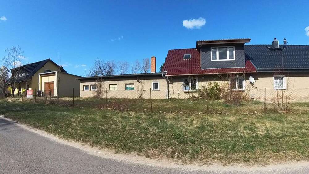 Einfamilienhaus Priborn - 12 Zimmer, 164 m&sup2;, 35.000&euro; | Angebot:24873366