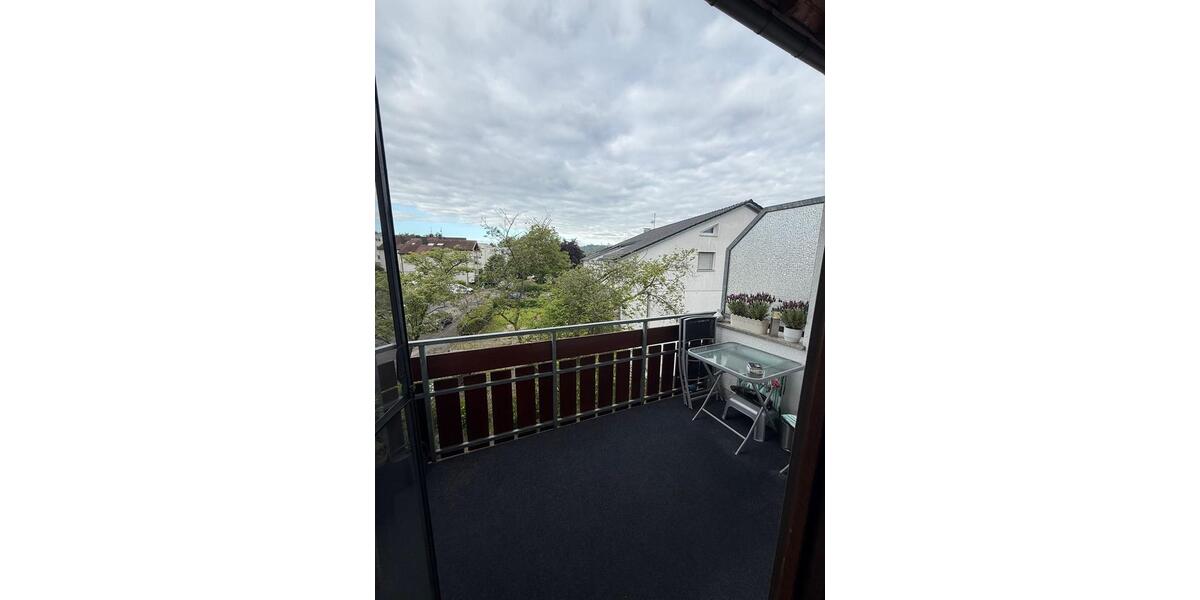 Dachgeschoßwohnung Stuttgart Mühlhausen - 2 Zimmer, 44 m&sup2;, 270.000&euro; | Angebot:26704900