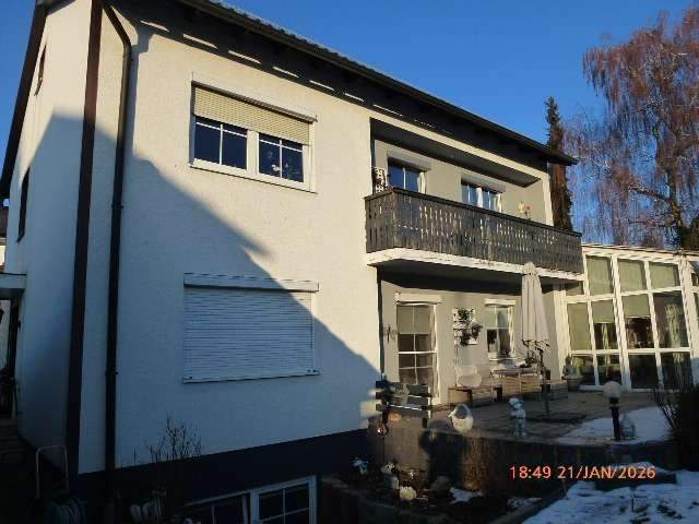 Etagenwohnung Neufahrn in Niederbayern Neufahrn - 3 Zimmer, 72 m&sup2;, 155.000&euro; | Angebot:25739949