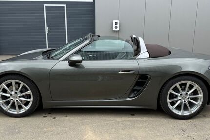 Porsche Boxster 29.000 km 57.900 &euro; Ulm 89075