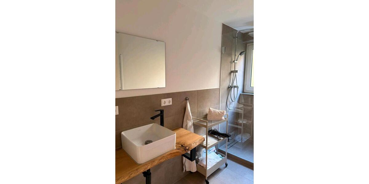 Erdgeschoßwohnung Nagold - 3 Zimmer, 77 m&sup2;, 315.000&euro; | Angebot:27046350