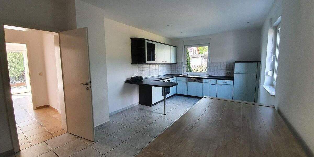 Einfamilienhaus Finsterwalde - 5 Zimmer, 130 m&sup2;, 1.290&euro; | Angebot:25337669