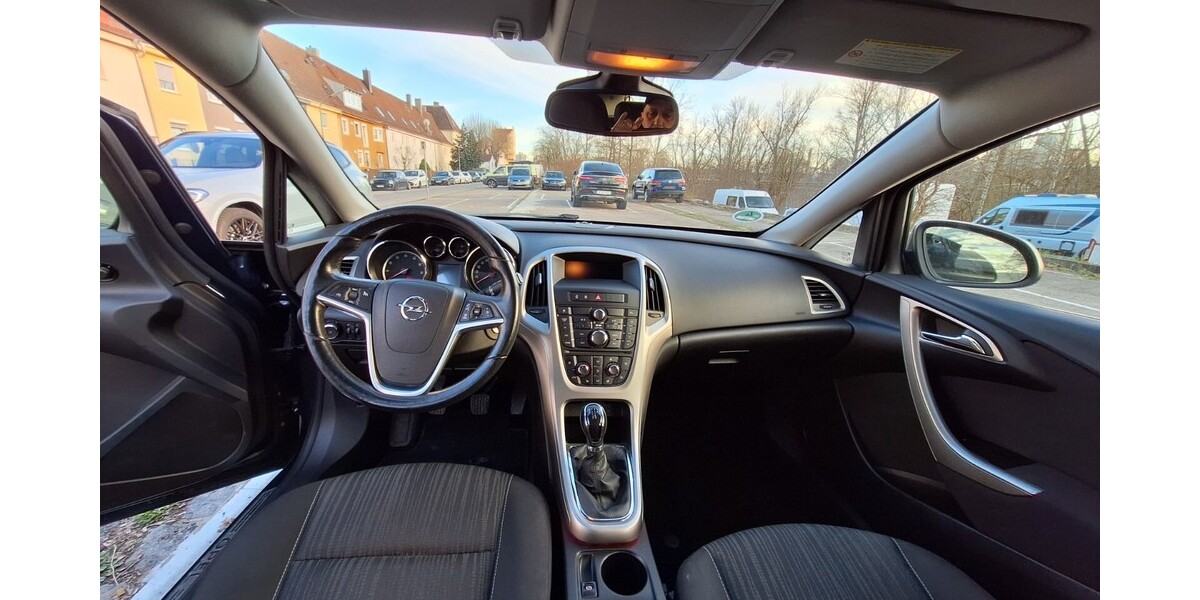 Opel Astra 141.000 km 5.190 € Augsburg 86150