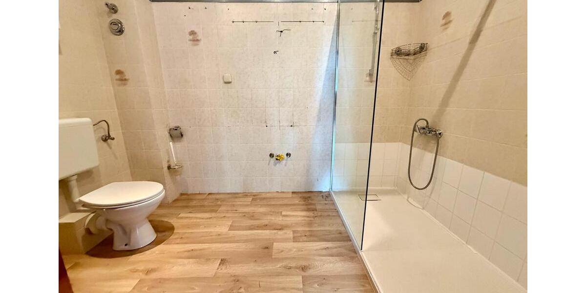Erdgeschoßwohnung Bad Münder am Deister - 3 Zimmer, 77 m&sup2;, 179.000&euro; | Angebot:26918437